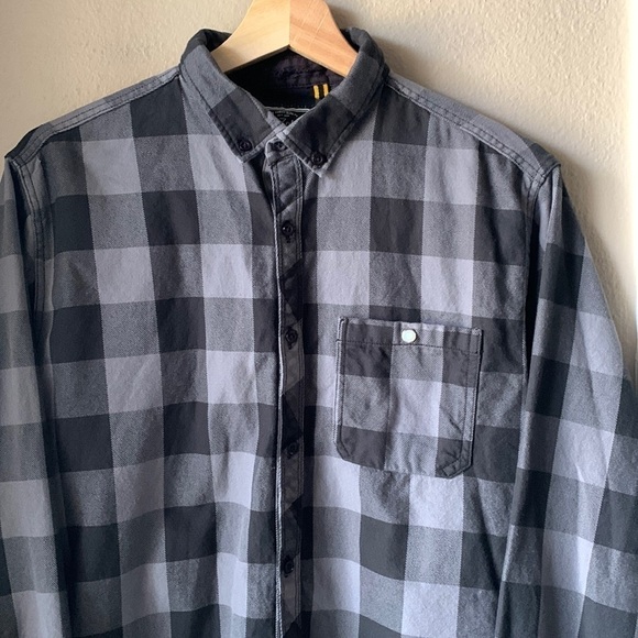 ZER ZABER Regular Fit Long Sleeve Gray Plaid Button Down Shirt - Picture 1 of 9